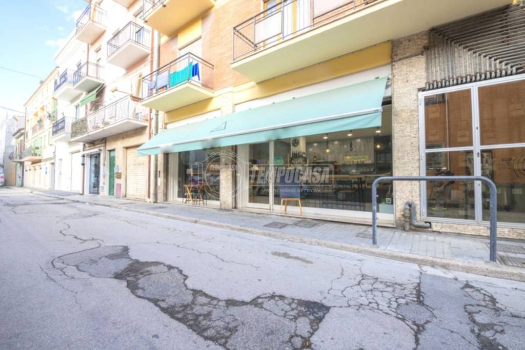 negozio in vendita a Civitanova Marche