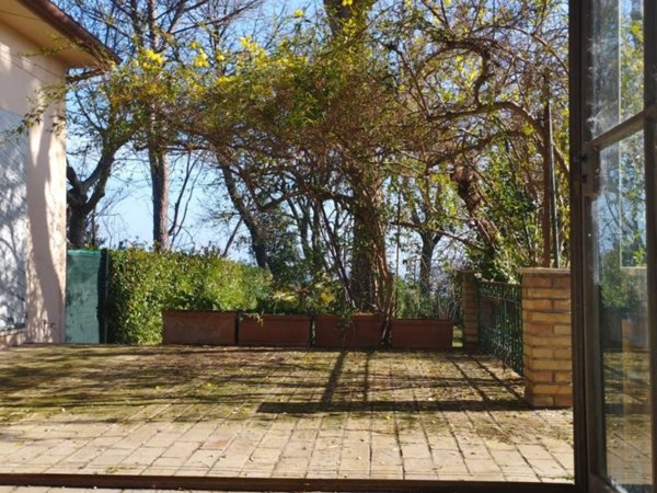 casa indipendente in vendita a Civitanova Marche