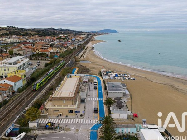 intera palazzina in vendita a Civitanova Marche in zona Fontespina