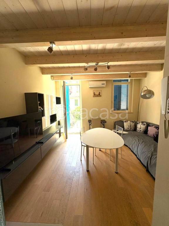 casa indipendente in vendita a Civitanova Marche in zona San Marone