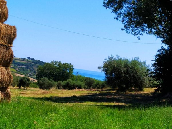 casa indipendente in vendita a Civitanova Marche