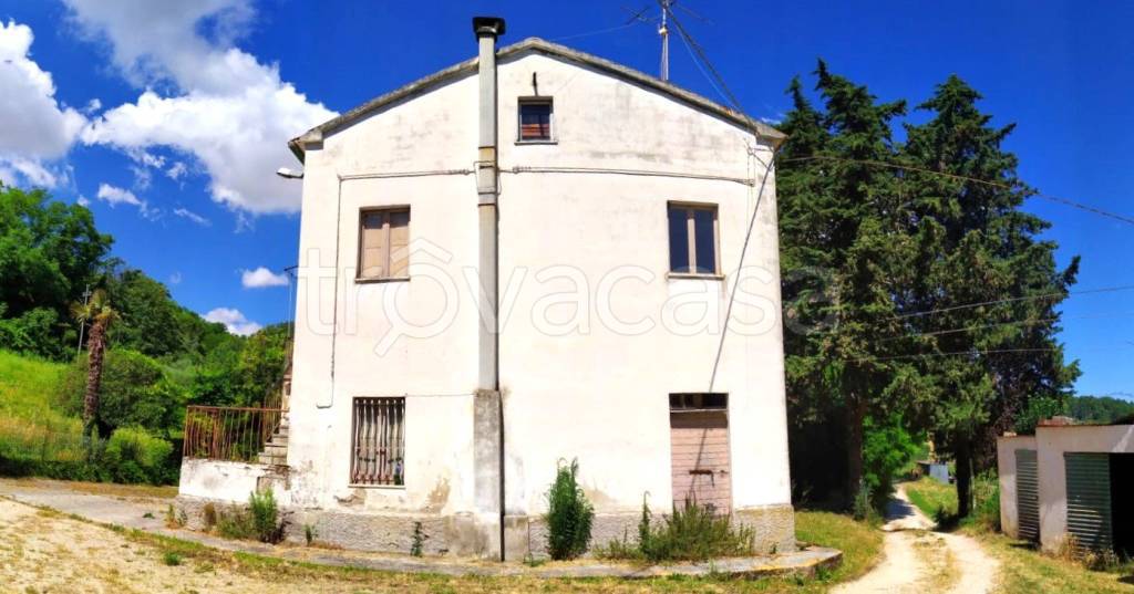 casa indipendente in vendita a Civitanova Marche
