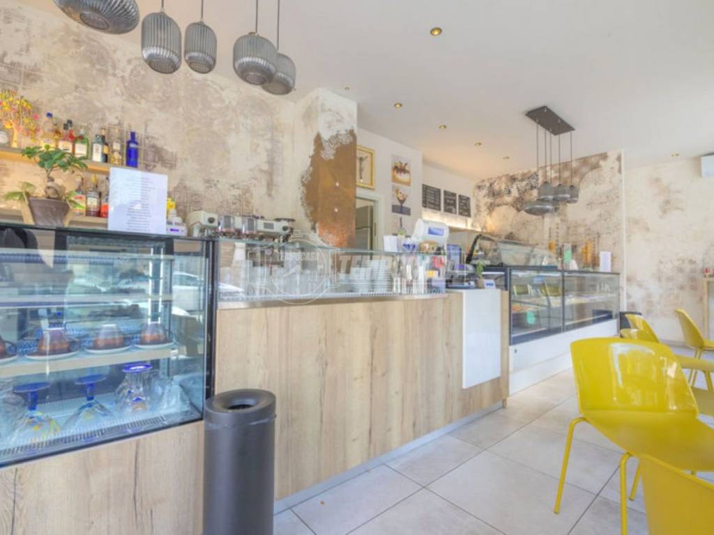 negozio in vendita a Civitanova Marche