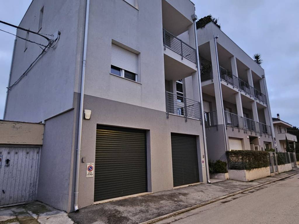 appartamento in vendita a Civitanova Marche in zona San Marone