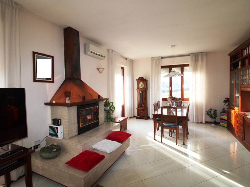 appartamento in vendita a Civitanova Marche in zona Santa Maria Apparente