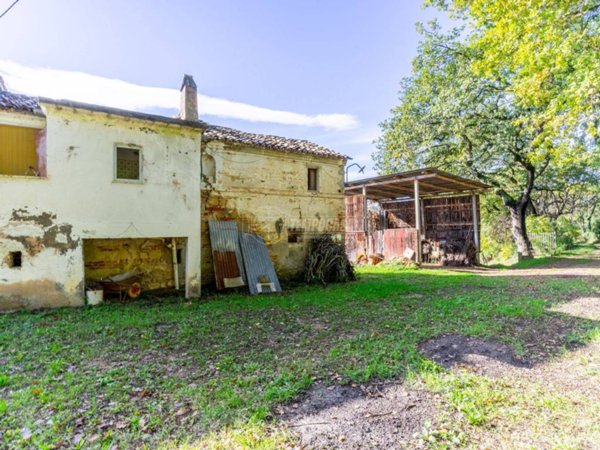 casa indipendente in vendita a Civitanova Marche
