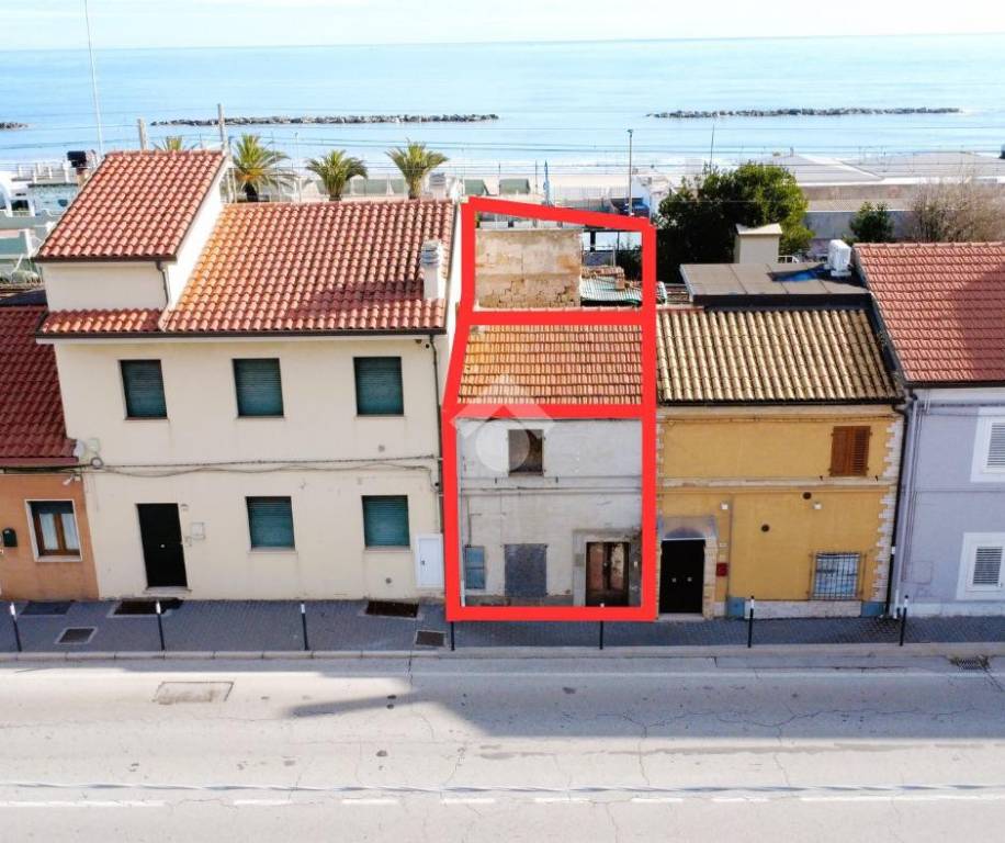 appartamento in vendita a Civitanova Marche in zona Fontespina