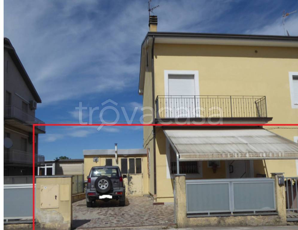 appartamento in vendita a Civitanova Marche in zona Santa Maria Apparente