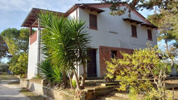 casa indipendente in vendita a Civitanova Marche