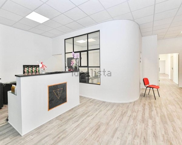 ufficio in vendita a Civitanova Marche