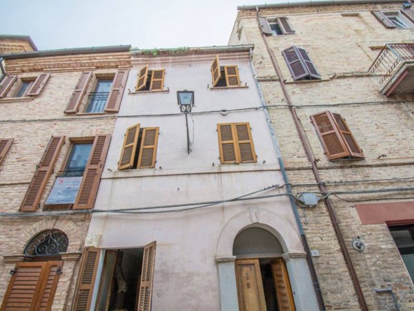 casa indipendente in vendita a Civitanova Marche