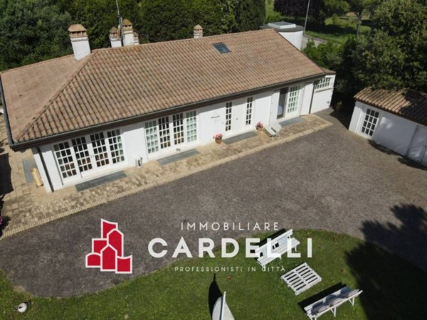 villa in vendita a Civitanova Marche