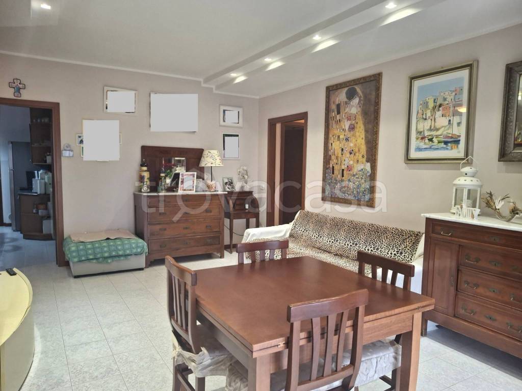 appartamento in vendita a Civitanova Marche in zona Santa Maria Apparente