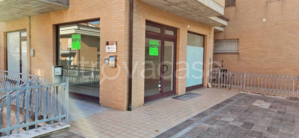 negozio in vendita a Civitanova Marche