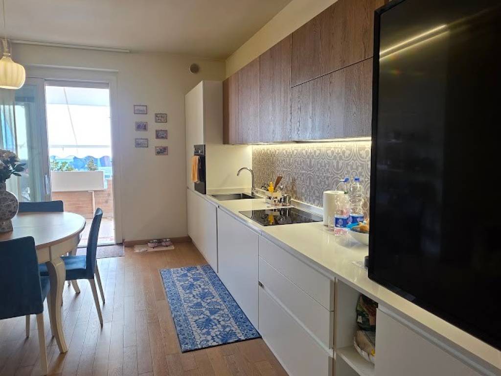 appartamento in vendita a Civitanova Marche in zona San Marone