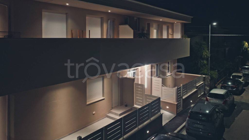 appartamento in vendita a Civitanova Marche in zona San Marone