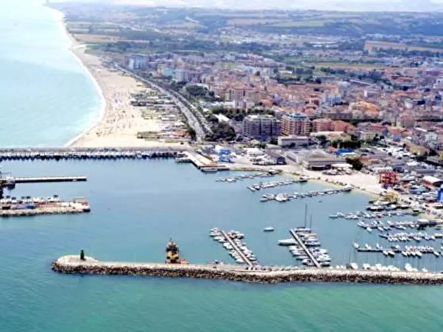 ufficio in vendita a Civitanova Marche