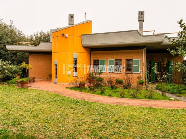 casa indipendente in vendita a Civitanova Marche