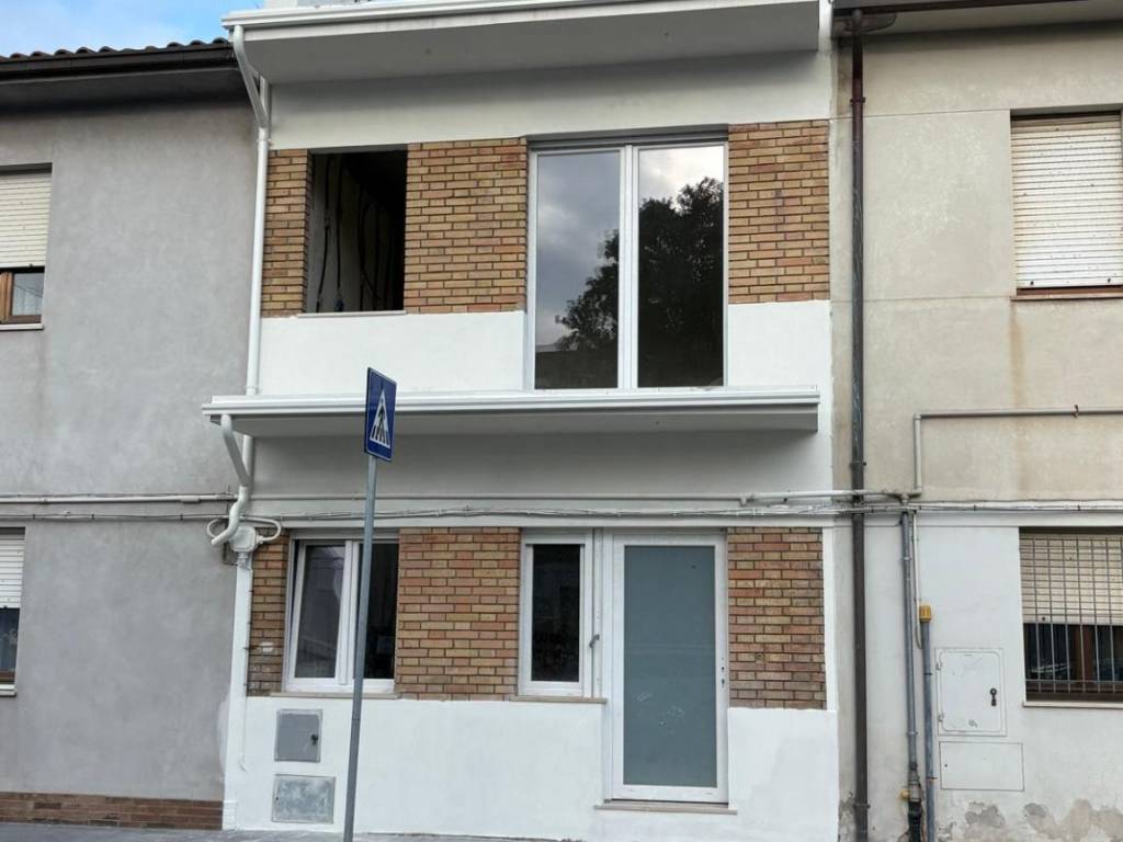 casa indipendente in vendita a Civitanova Marche in zona Fontespina