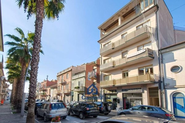 appartamento in vendita a Civitanova Marche in zona San Marone