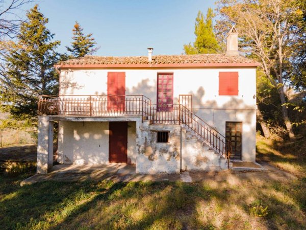 casa indipendente in vendita a Civitanova Marche