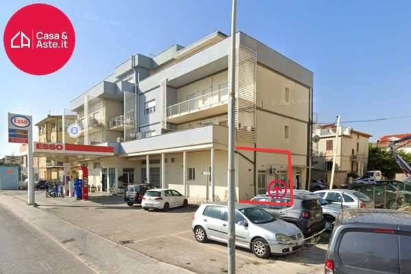 appartamento in vendita a Civitanova Marche in zona Porto Civitanova