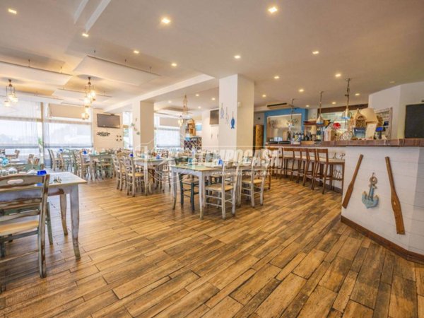 negozio in vendita a Civitanova Marche