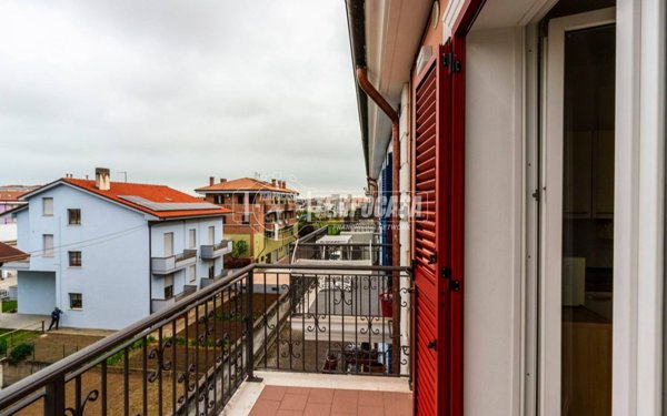appartamento in vendita a Civitanova Marche in zona San Marone