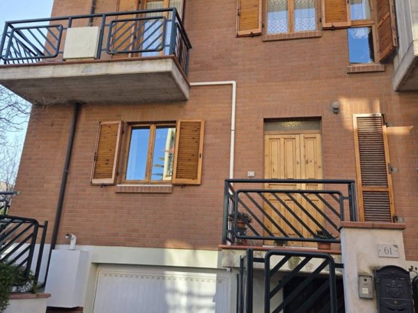 casa indipendente in vendita a Civitanova Marche in zona San Marone
