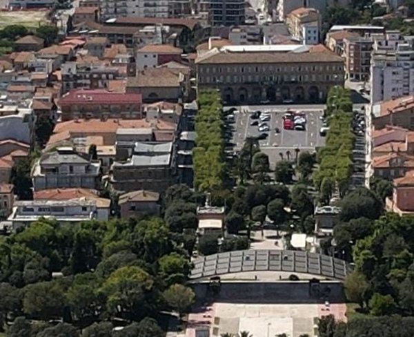 appartamento in vendita a Civitanova Marche in zona San Marone