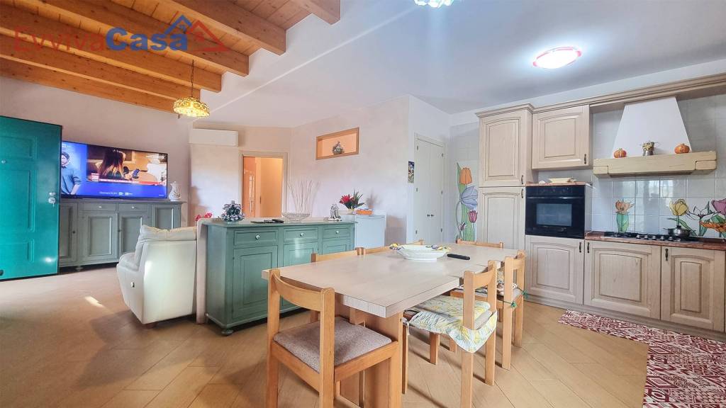 casa indipendente in vendita a Civitanova Marche