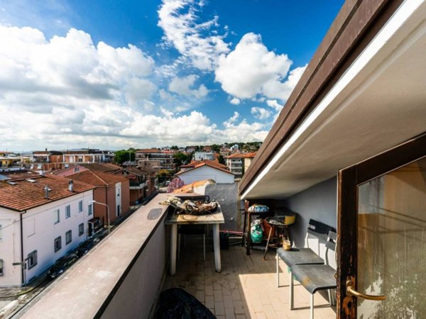 appartamento in vendita a Civitanova Marche in zona San Marone