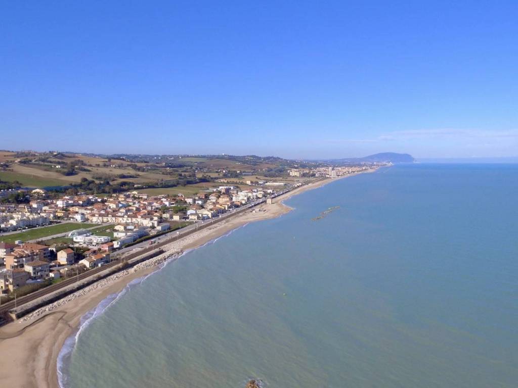 casa indipendente in vendita a Civitanova Marche in zona Fontespina
