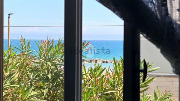 casa indipendente in vendita a Civitanova Marche in zona Fontespina