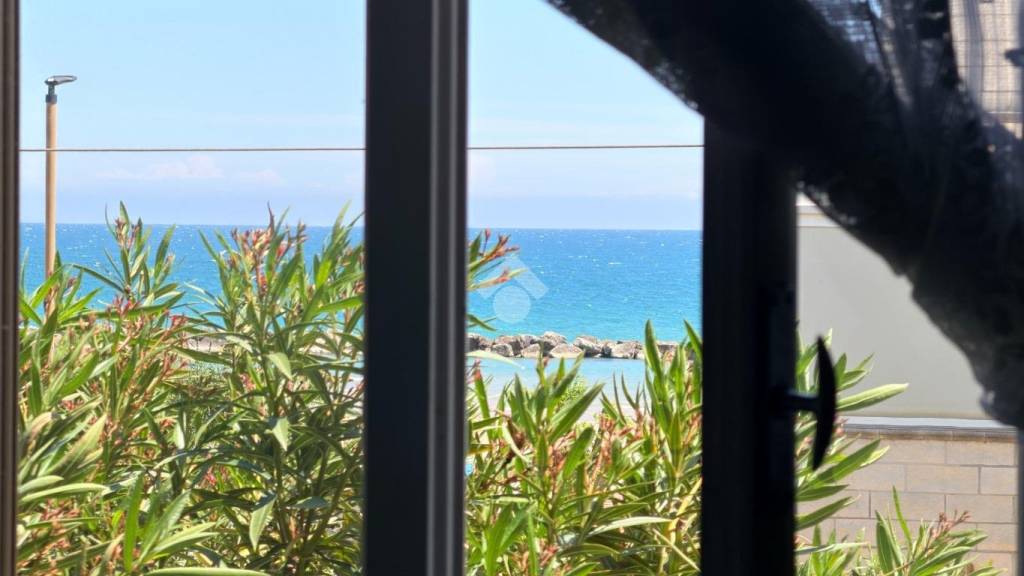 casa indipendente in vendita a Civitanova Marche in zona Fontespina