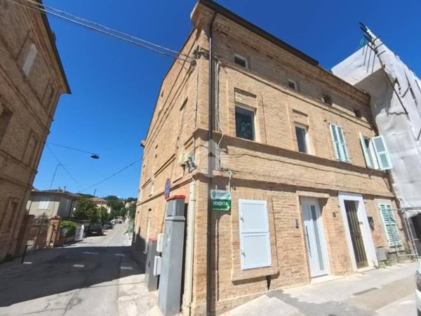 appartamento in vendita a Civitanova Marche in zona Fontespina