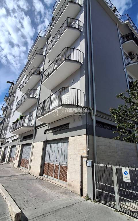 appartamento in vendita a Civitanova Marche in zona San Marone