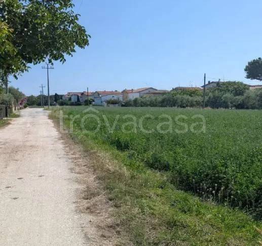 casa indipendente in vendita a Civitanova Marche in zona San Marone