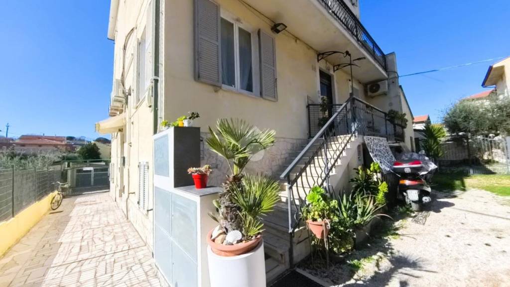 appartamento in vendita a Civitanova Marche in zona Fontespina