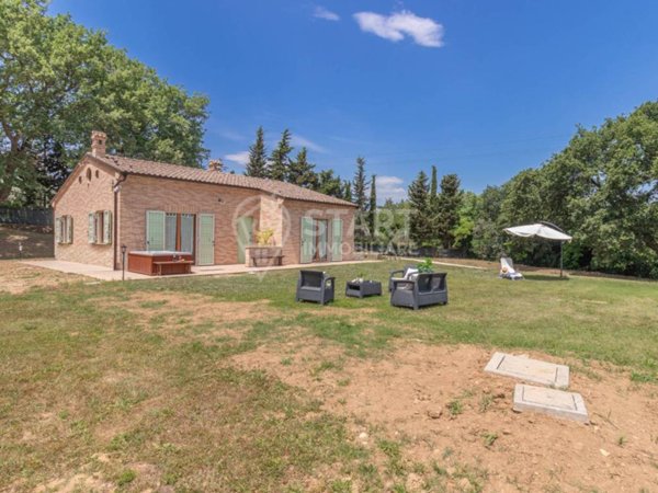 casa indipendente in vendita a Civitanova Marche