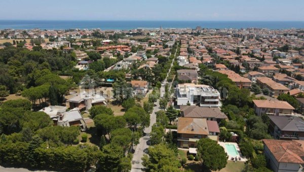 appartamento in vendita a Civitanova Marche in zona San Marone