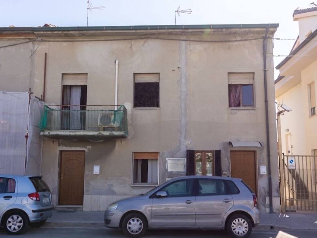 casa indipendente in vendita a Civitanova Marche in zona Fontespina