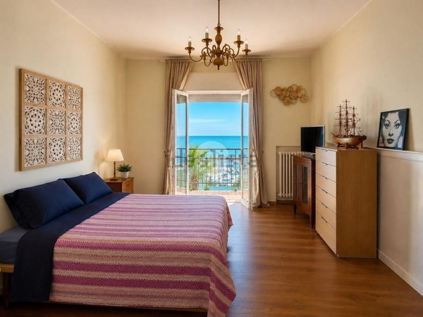 appartamento in vendita a Civitanova Marche in zona Porto Civitanova