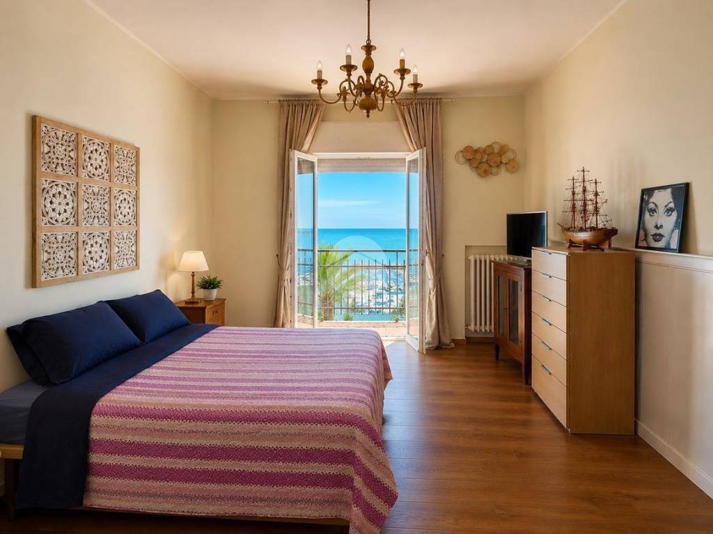 appartamento in vendita a Civitanova Marche in zona Porto Civitanova