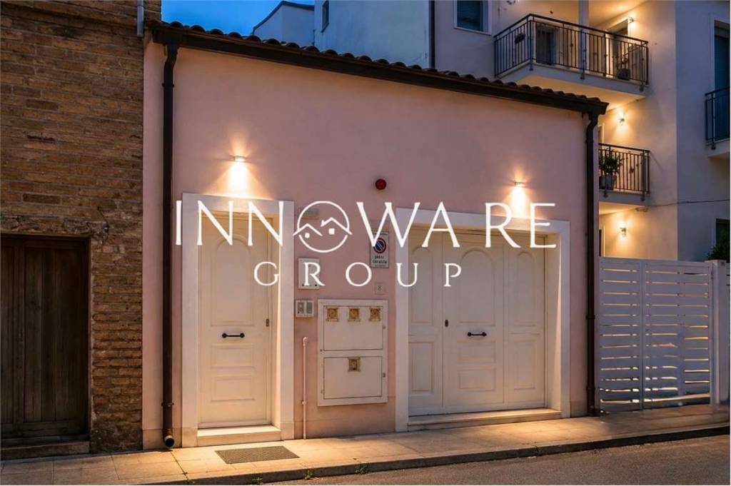 appartamento in vendita a Civitanova Marche in zona Porto Civitanova