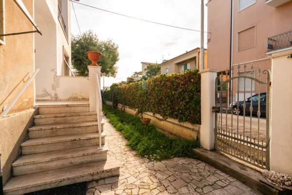 appartamento in vendita a Civitanova Marche in zona Maranello
