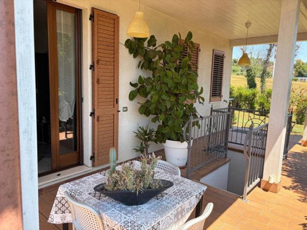 casa indipendente in vendita a Civitanova Marche in zona Santa Maria Apparente