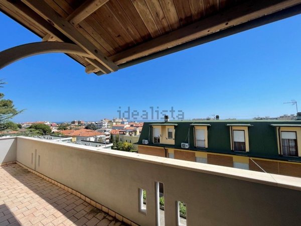 appartamento in vendita a Civitanova Marche in zona Maranello
