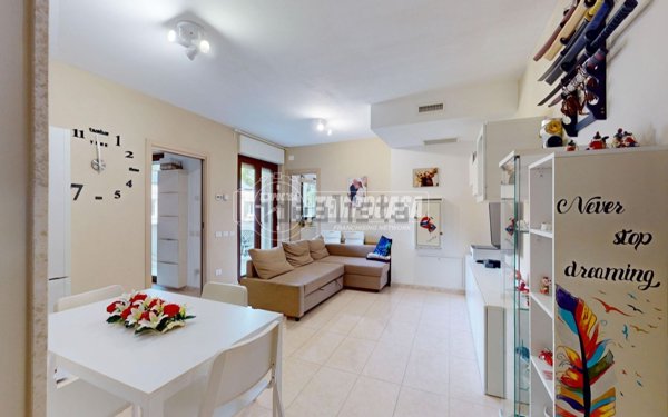 appartamento in vendita a Civitanova Marche in zona Santa Maria Apparente