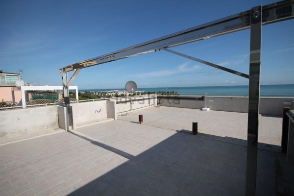 appartamento in vendita a Civitanova Marche in zona Porto Civitanova